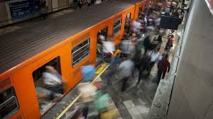 El accidente ocurrió poco antes de las 10:20 pm (hora local) entre las estaciones de olivos y tezonco. Asi Es Como Han Intentado Secuestrar Algunas Mujeres En El Metro De La Ciudad De Mexico El Heraldo De San Luis Potosi