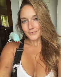 Sucesso: Ave ring neck viraliza ao conversar com seguidores como se falasse  com um bebê