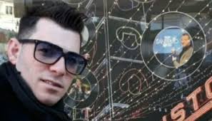 Messina, il piccolo cantante messinese Blue Angel a Palazzo Zanca con  Giacomo Venuti