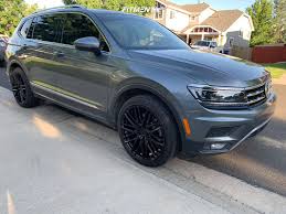 Customize your tiguan with an available third row at vw.com today! 2018 Volkswagen Tiguan Sel Premium With 20x9 Niche Anzio And Pirelli 235x40 On Stock Suspension 1152337 Fitment Industries