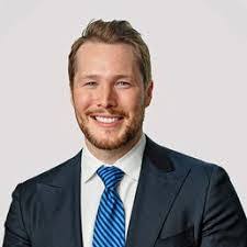 Larry Tyrrell's Instagram, Twitter & Facebook