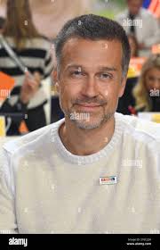 With wayne carpendale hi-res stock photography and images