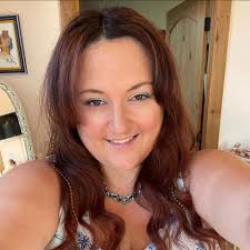 This 11-layer cake is the CRAZIEST thing Disney's ever made. Full details:  http://dlsh.it/ig69gYL