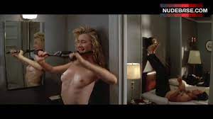 Laura Dern Naked Boobs – Wild At Heart (0:35) | NudeBase.com