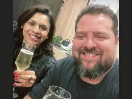 São 20 anos de matrimônio, entre alegrias, tristezas, saúde, doença, mais  uma certeza que Deus nos uniu para formarmos nossa linda família., E  fizemos nossa terceira lua de mel, foram dias ...