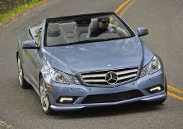 The E Class Also Has A Hardtop Convertible Style For Those Who Want An Even More Sporty Image Mercedes Benz E550 Mercedes Benz Benz E Class