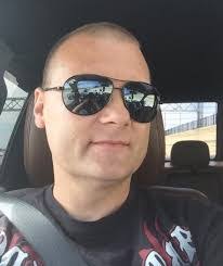 Glenn Sexton's Instagram, Twitter & Facebook