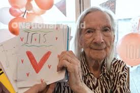 20004860-Home Cigarette Machine