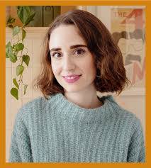 Laura Thurman's Instagram, Twitter & Facebook