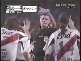 River 2 (4) boca 1 (5) copa libertadores 2004 semifinal vuelta resumen completo de fox sport clásico. Boca Juniors Vs River Plate 2004 Copa Libertadores Partido Completo Youtube