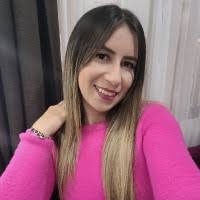 70+ perfiles de «Katherine Arias»