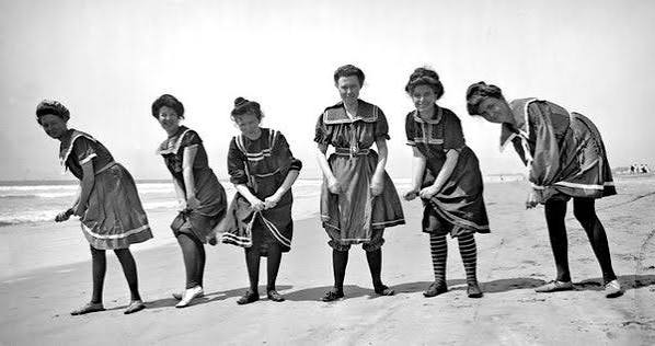 The women's swimsuit: 200 years of fashion, revolution and appropriati – Arrecife