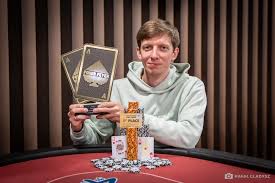 Marcin Witek wygrywa High Rollera Poker Fever Series! » PokerGround.com