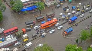 Maharashtra chief minister and shiv sena president. Mumbai Rains News Updates Traffic Local Train Status Today Aaditya Thackeray Says All Emergency Bmc Staff On Alert Prepared For Any Situation Latestly