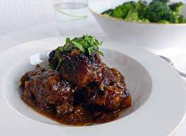 Slow Beer Braised Oxtail Braised Oxtail Red Meat Recipes Braised