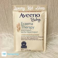 Aveeno baby dermexa range (eczema therapy) of wash, cream and bath soak helps to soothe, relieve and moisturize ezcema skin my baby is prone to diaper rash and redness around that area, so i soaked him in the bath treatment with lukewarm water for about 10 minutes (he is too active to. Ecer 1 Sachet Aveeno Baby Eczema Therapy Soothing Bath Treatment 21 Gr Shopee Indonesia