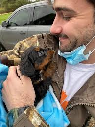 Tony Applewhite's Instagram, Twitter & Facebook