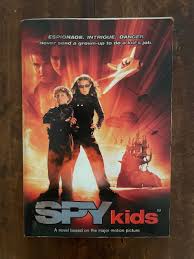 An eccentric film that in its time received positive reviews, despite the fact it might not be everybody's cup of weird tea. Spy Kids Novel Based On The Movie Hobbies Toys Books Magazines Children S Books On Carousell