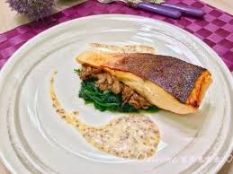 零失敗牛油紙煎魚法 附 香煎三文魚伴乳酪蜜糖芥末籽醬 食譜 鬼嫁 藍帶鬼煮意 travel diva 品味派 et net mobile cooking recipes easy cooking cooking