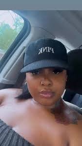 Neshia Smith's Instagram, Twitter & Facebook