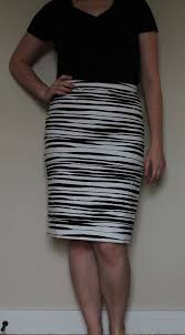 Black And White Striped Pencil Skirt Ann Taylor Size 4 Black And White Striped Pencil Skirt With Zippered Closure Fashion Clothing Shoes Accessories Wom Fashion Pencil Skirt Clothes For Women