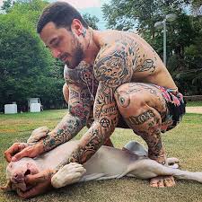 Felipe titto‏ @felipetitto 4 дек. Felipe Titto Felipetitto Foto I Video V Instagram Man And Dog Polynesian Tattoo Tribal Tattoos