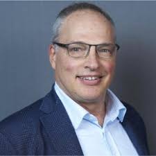 Today, DSS Director Carlos Matus met with Loyola University Maryland  president Terrence Sawyer, and Dr. Jeffrey Lating to discuss the success  and future of the Peer Support Group, as well as… |