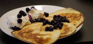 Buttermilch Pancakes Einfaches Rezept Fur Fluffige Pfannkuchen Utopia De