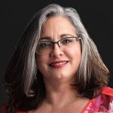 Julie Rainwater's Instagram, Twitter & Facebook