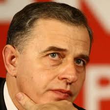Ponta nu a avut viata usoara in psd sub conducerea lui mircea geoana, dat fiind ca nu a respectat niciodata 100% linia partidului. Mircea GeoanÄƒ Un Fost Lup TanÄƒr Evenimentul Zilei