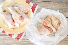 Make Easy Oven Fried Chicken Drumsticks With Just A Few Ingredients Recipe Oven Fried Chicken Fries In The Oven Chicken Drumstick Recipes