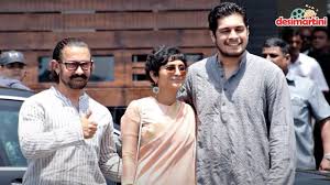 Meet Junaid Khan Amir Khan S Who Son Has Already Made His Acting Debut Youtube