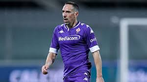 Franck henry pierre ribéry is a french professional footballer who plays for german club bayern munich. Franck Ribery Ac Florenz Gibt Abschied Von Frankreich Star Bekannt Eurosport