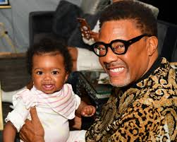 tbt Hanging out with my youngest grandbaby Zara. Being a grandfather has  been nothing short of a blessing! ❤️