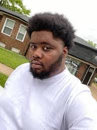 Sade Chatfield's Instagram, Twitter & Facebook