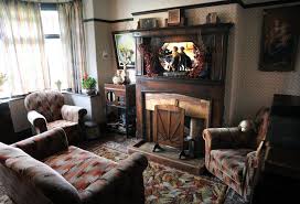 A British 1930s Time Capsule In Full Swing 1930s Home Decor 1940s Home Decor 1930s House Interior