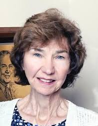 Beth Holtz's Instagram, Twitter & Facebook