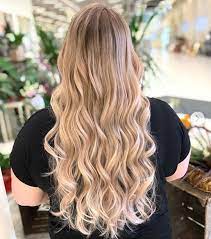 Wavy Curls Wavy Hair Wavy Curls Hairstyle