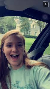 Emma Hendrix (@emmaehendrix)