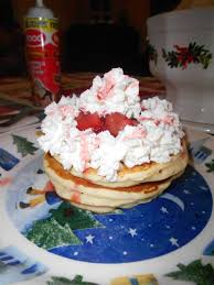 Stir until combined and bring to a boil. Quick Recipe Strawberry Shortcake Pancakes The Poor Couple S Food Guide
