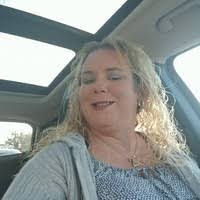 Victoria Dowell's Instagram, Twitter & Facebook