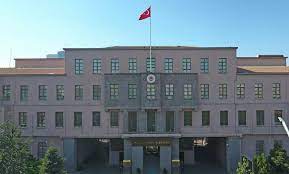 Jun 08, 2021 · milli savunma bakanlığı videoyu, 'teröristler için hiçbir yer güvenli değil!' notuyla duyurdu. Milli Savunma Bakanligi Ndan Memur Alimi Ile Ilgili Onemli Aciklama
