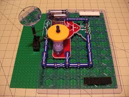 Trying Some Different Ideas To Combine Snap Circuits With Lego Snap Circuits Circuit Circuit Projects