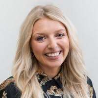 Daisy Bernard's Instagram, Twitter & Facebook