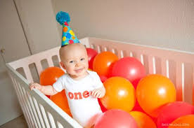Best Birthday Theme For 1 Year Old Baby Boy This Is A Cute One Year Old Picture And I Bet The Baby Would Love It Baby First Birthday Baby 1st Birthday 1st Boy Birthday