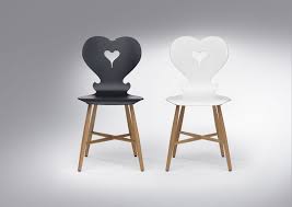 Pin Von L L Auf Leti Tsoulian Home In 2020 Holzstuhle Stuhle Landhaus Mobel