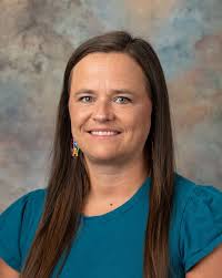 Leslie Cribb's Instagram, Twitter & Facebook