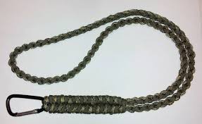 Arm knitting an infinity scarf becomingmartha. 22 Amazing Paracord Necklace Patterns For Your Next Diy Project Patterns Hub