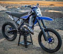 On Bikeboundcom 1993 Yamaha Yz125 The Blue Duck By Yamaha Dirt Bikes Yamaha Yamaha Yz 125