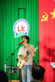 Le Khiet News Network added a new...